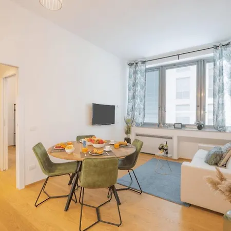 דירה Sophisticated Two Bedroom - Check Profile מילאנו
